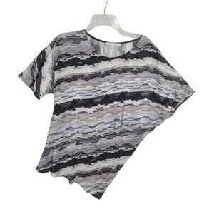 Burning Torch Women's Asymmetrical Hem Short Sleeve Top Gray/Black XS